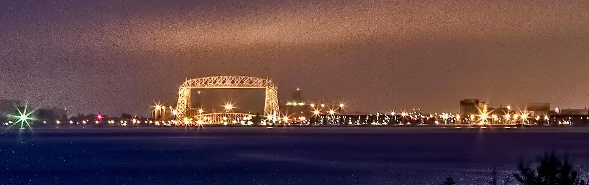 Voyageur Lakewalk Inn Duluth Buitenkant foto